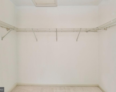 11485 Carriage Court - Photo Thumbnail 20