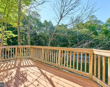 11485 Carriage Court - Photo Thumbnail 32