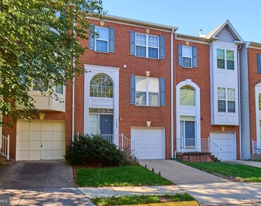 11485 Carriage Court - Photo Thumbnail 40