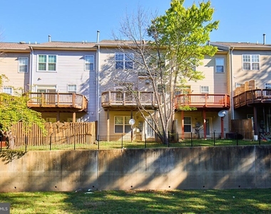 11485 Carriage Court - Photo Thumbnail 37