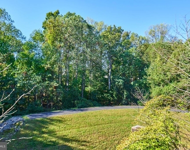 11485 Carriage Court - Photo Thumbnail 34