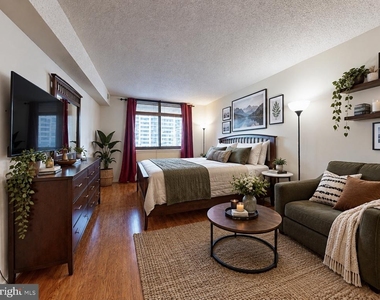 5505 Seminary Road - Photo Thumbnail 8