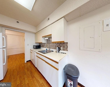 5505 Seminary Road - Photo Thumbnail 3