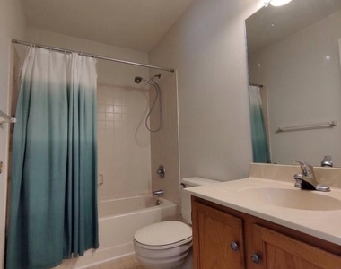 6061 Clay Spur Court - Photo Thumbnail 15