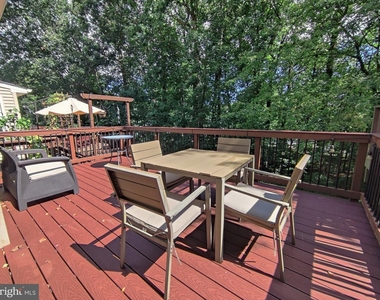 6061 Clay Spur Court - Photo Thumbnail 8