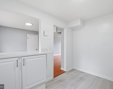 6604 Potomac Avenue - Photo Thumbnail 7