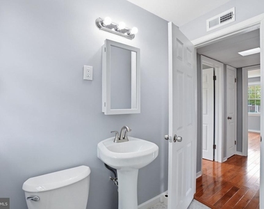 6604 Potomac Avenue - Photo Thumbnail 20