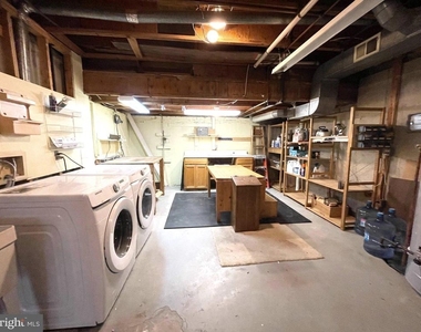 6319 Chaucer View Circle - Photo Thumbnail 30