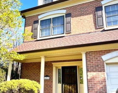 6319 Chaucer View Circle - Photo Thumbnail 5