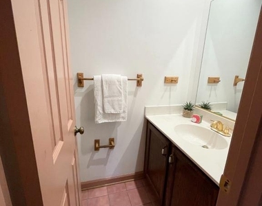 6319 Chaucer View Circle - Photo Thumbnail 32