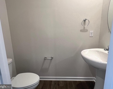 155 Tigney Drive - Photo Thumbnail 8