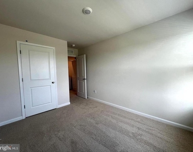 155 Tigney Drive - Photo Thumbnail 18