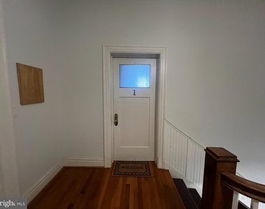 403 William Street - Photo Thumbnail 1