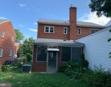 9 E Myrtle Street - Photo Thumbnail 22