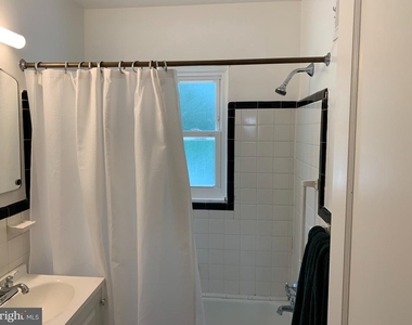9 E Myrtle Street - Photo Thumbnail 15