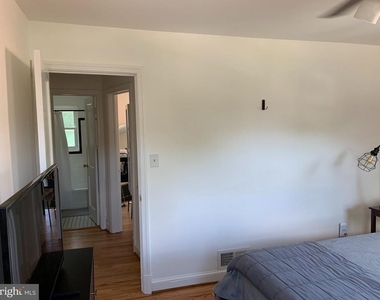 9 E Myrtle Street - Photo Thumbnail 14