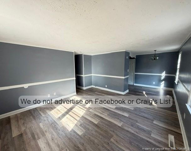 2061 Osceola Drive - Photo Thumbnail 1
