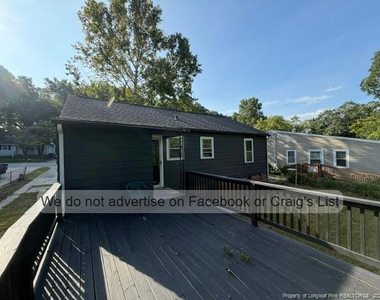 2061 Osceola Drive - Photo Thumbnail 9