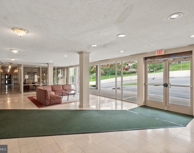 4520 King Street - Photo Thumbnail 3