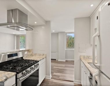 4520 King Street - Photo Thumbnail 21