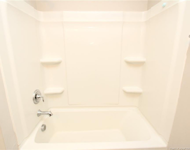 1043 Myers Point Drive - Photo Thumbnail 30