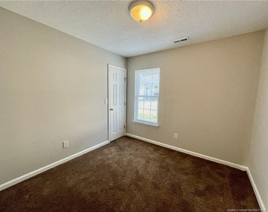 804 Nighthawk Place - Photo Thumbnail 17