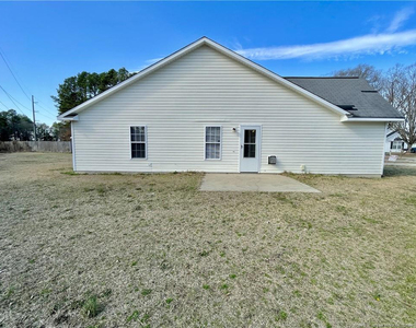 804 Nighthawk Place - Photo Thumbnail 3