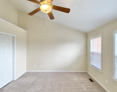 81 Arell Court - Photo Thumbnail 33