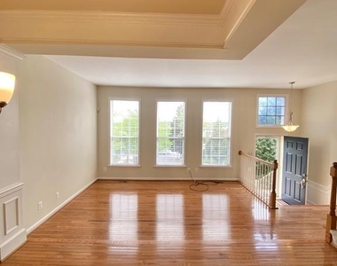 81 Arell Court - Photo Thumbnail 3
