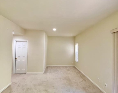 81 Arell Court - Photo Thumbnail 38