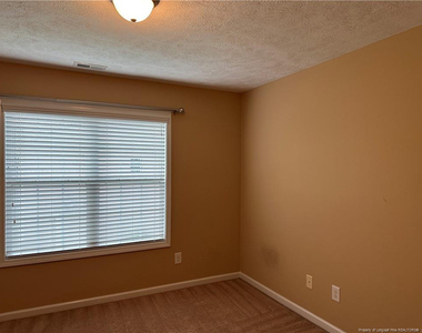 4021 Stretton Avenue - Photo Thumbnail 29