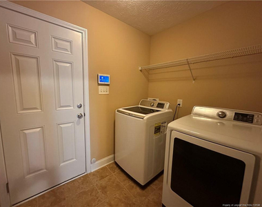 4021 Stretton Avenue - Photo Thumbnail 39