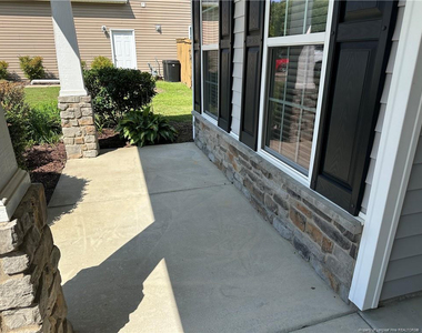 4021 Stretton Avenue - Photo Thumbnail 2