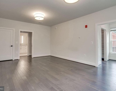 1411 Key Boulevard - Photo Thumbnail 14