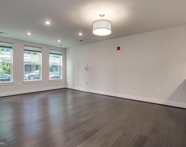 1411 Key Boulevard - Photo Thumbnail 15