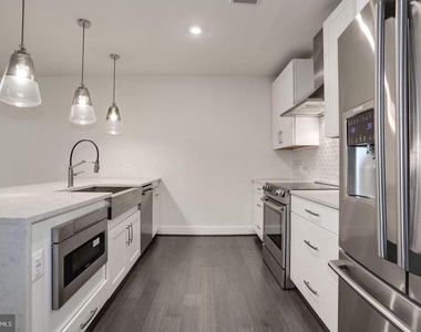1411 Key Boulevard - Photo Thumbnail 4