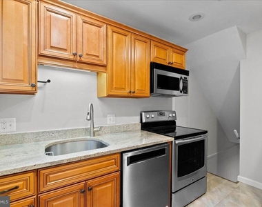 4803 27th Road S - Photo Thumbnail 8