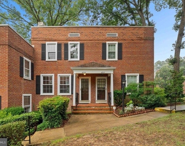 4803 27th Road S - Photo Thumbnail 1