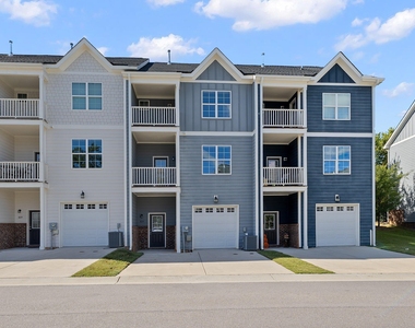 825 S Franklin Street - Photo Thumbnail 43