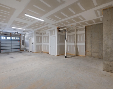 825 S Franklin Street - Photo Thumbnail 27