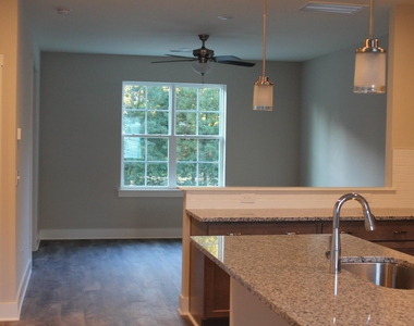 825 S Franklin Street - Photo Thumbnail 5