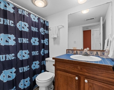 303 Henderson Street - Photo Thumbnail 5