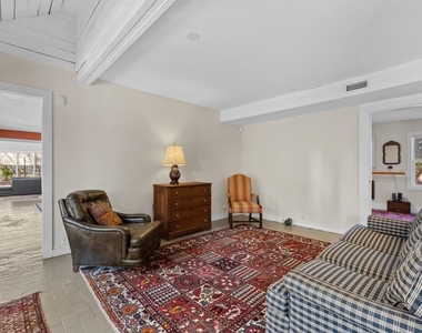 303 Henderson Street - Photo Thumbnail 21