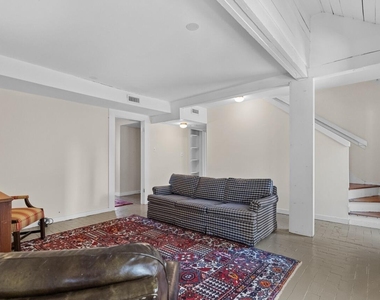 303 Henderson Street - Photo Thumbnail 22