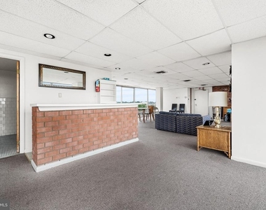 4401 Cherry Hill Road - Photo Thumbnail 26