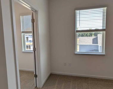 703 Grafton Frst Lane - Photo Thumbnail 30
