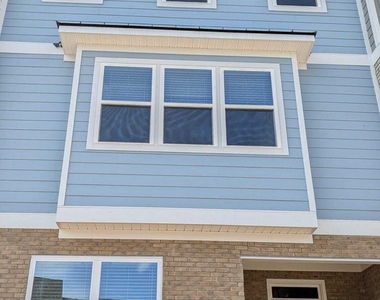 703 Grafton Frst Lane - Photo Thumbnail 3