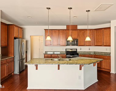 5417 Black Maple Drive - Photo Thumbnail 7