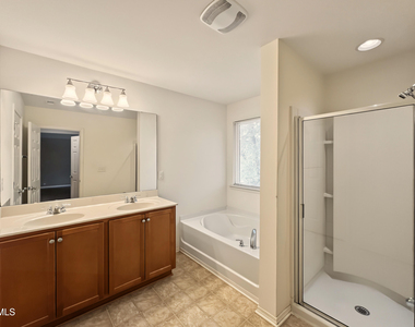 5417 Black Maple Drive - Photo Thumbnail 17