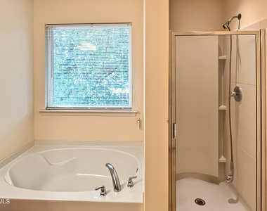 5417 Black Maple Drive - Photo Thumbnail 18